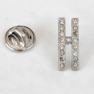 🍄 Vintage H Initial Crystal Pin